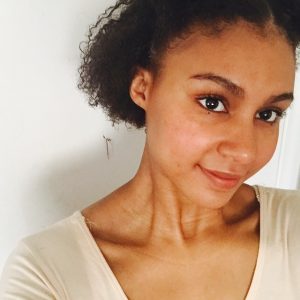 Amélie - rencontre-Milf-Mantes-la-Jolie