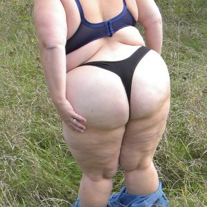 De l’audace pour une fille en surpoids Virginie - rencontre-Milf-Niort
