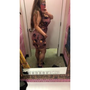 Rencontre naturelle et sans complexes Julia - rencontre-Naturiste-Cholet