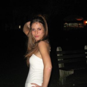 Julie - rencontre-Teen-Bron
