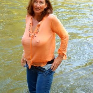 Claire - rencontre-Cougar-Mâcon