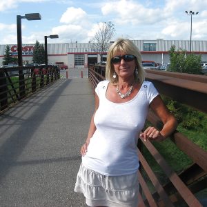 Mira - rencontre-Cougar-Roanne