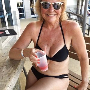 Chaleur automnale, et si on se laissait tenter ? Élodie - rencontre-MILF-Savigny-sur-Orge