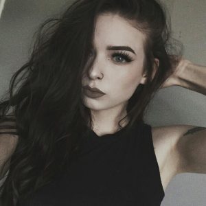 Pas pour les lâches Léa - rencontre-Teen-Gien