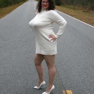 Fais-moi oublier ma timidité Elodie - rencontre-Milf-Parthenay