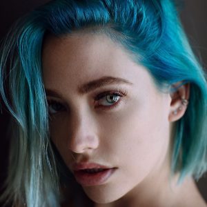 Je rigole au bar ce soir Camille - rencontre-Teen-Gourdon