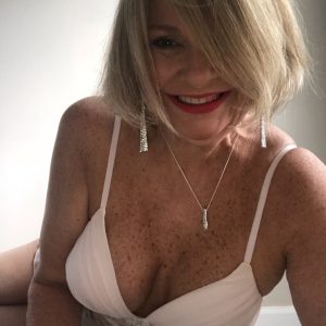 Aurélie - rencontre-MILF-Nice