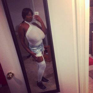 Amina - rencontre-Teen-Toulouse